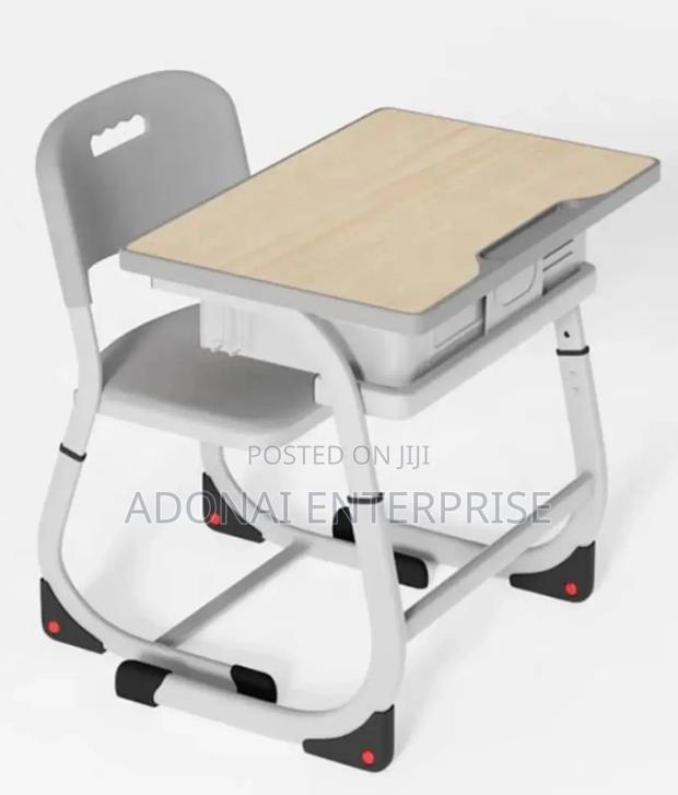 Student Study Table and Chair Z65bh · Photo 1