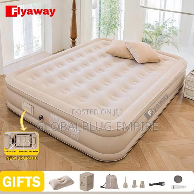 Luxury Inflatable Air Bed/ Air Mattress · Photo 4