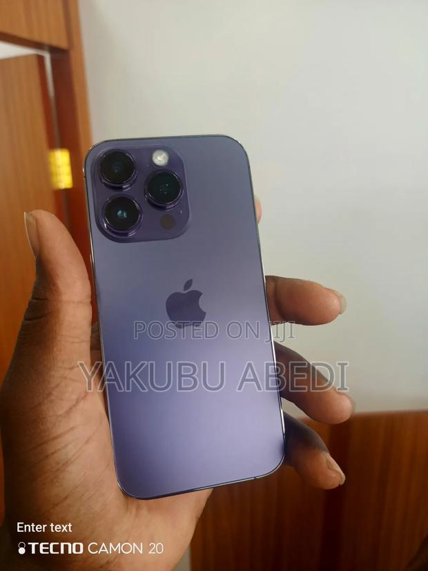 Apple iPhone 14 Pro 128 GB Gray · Photo 1