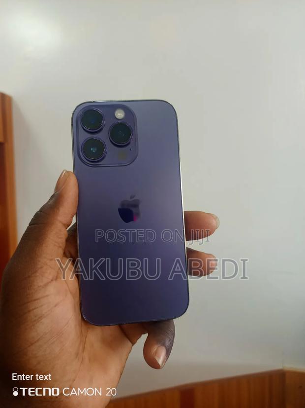 Apple iPhone 14 Pro 128 GB Gray · Photo 2