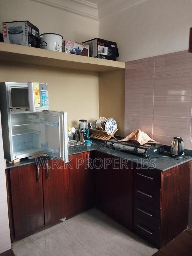 Two Bedroom House for Short Stay · Photo 3