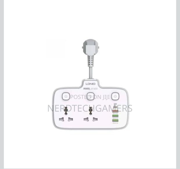 Ldnio. Sc2413 Universal Outlets Power Strip Tower 20w, 2 Power - White photo 2