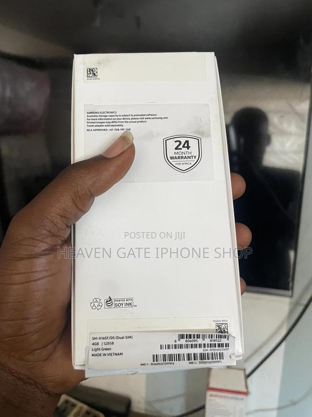 New Samsung Galaxy A16 128 GB Gray · Photo 2