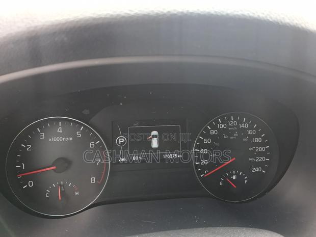 Kia Sportage SX 4dr SUV AWD (2.0L 4cyl Turbo 6A) 2017 White