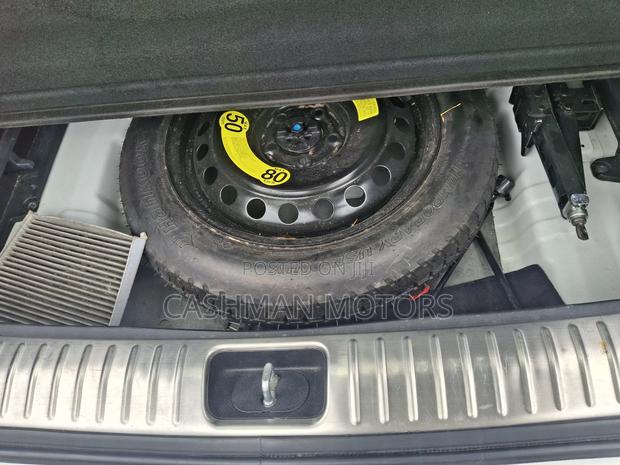 Kia Sportage SX 4dr SUV AWD (2.0L 4cyl Turbo 6A) 2017 White