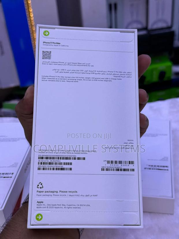 New Apple iPhone 17 Pro Max 512 GB Orange · Photo 2