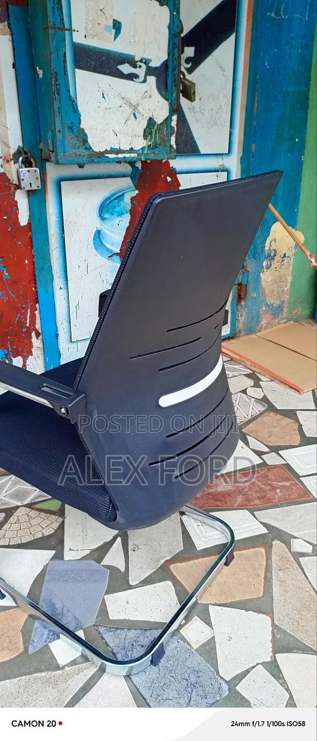 Reception Chair Big · Photo 4