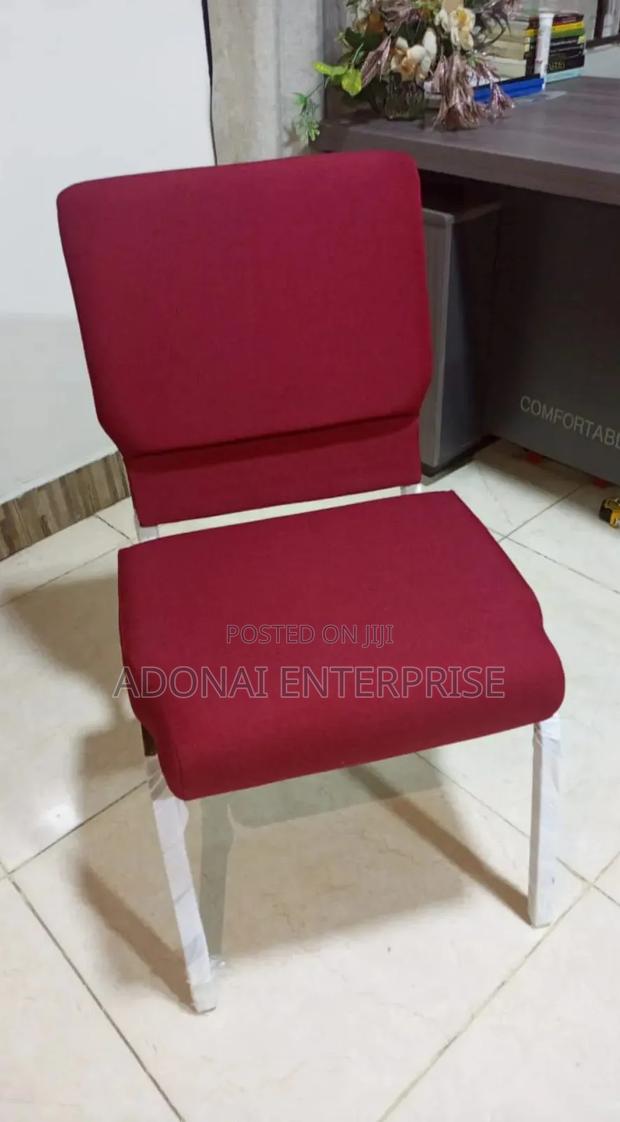 Auditorium Chair Qnvo753tv · Photo 1