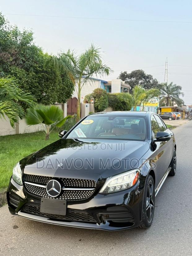 Mercedes-Benz C300 2020 Black
