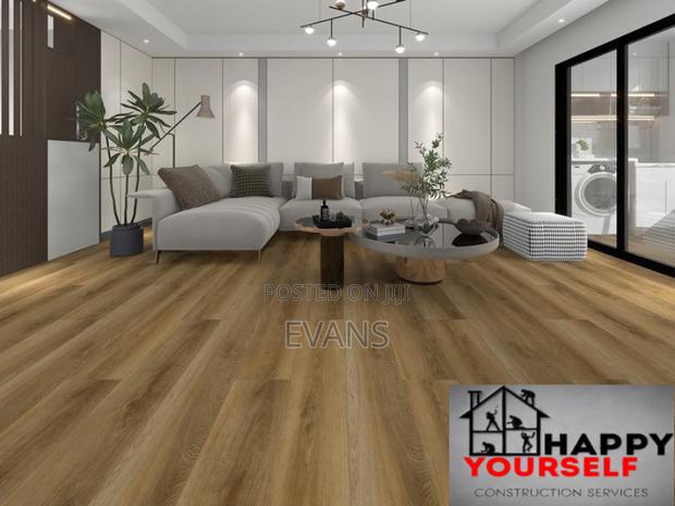 Spc Natural Oak Floor · Photo 4