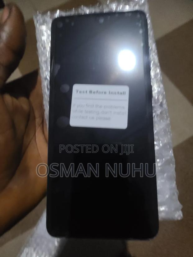 S20 Plus Screen · Photo 4