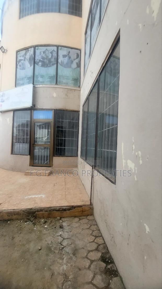 Shop for Rent at Spintex · Photo 2