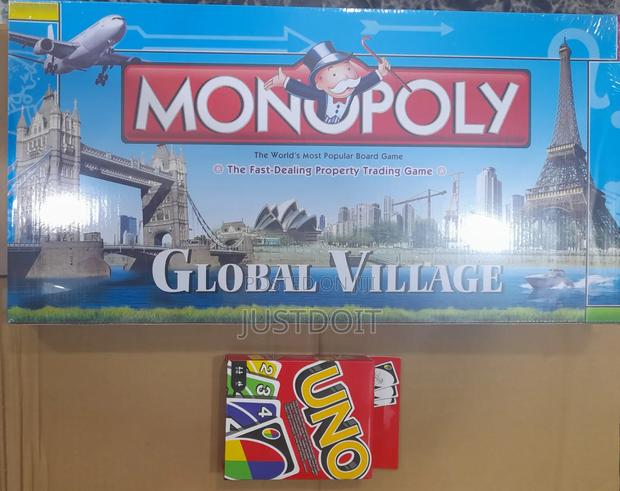 Monopoly + Uno Game Set · Photo 2