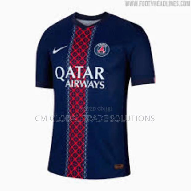 2025/2026 PSG Home Jersey