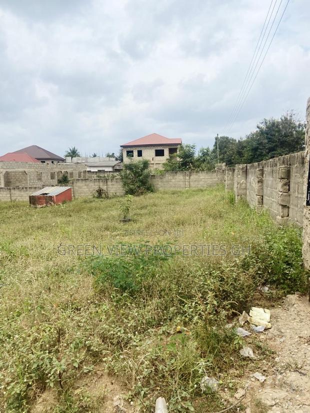 One Plot of Land Already Fenced Location Is Kasoa Krispo City, photo 2