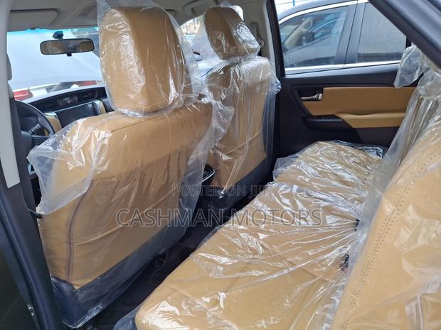 Toyota Fortuner 2.4 D AWD 2022 Gray