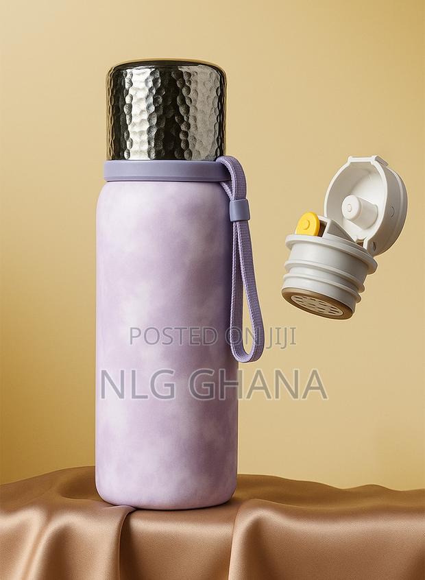 700ml Portable Outdoor Travel Sports Water Bottle Fitness. · Photo 3