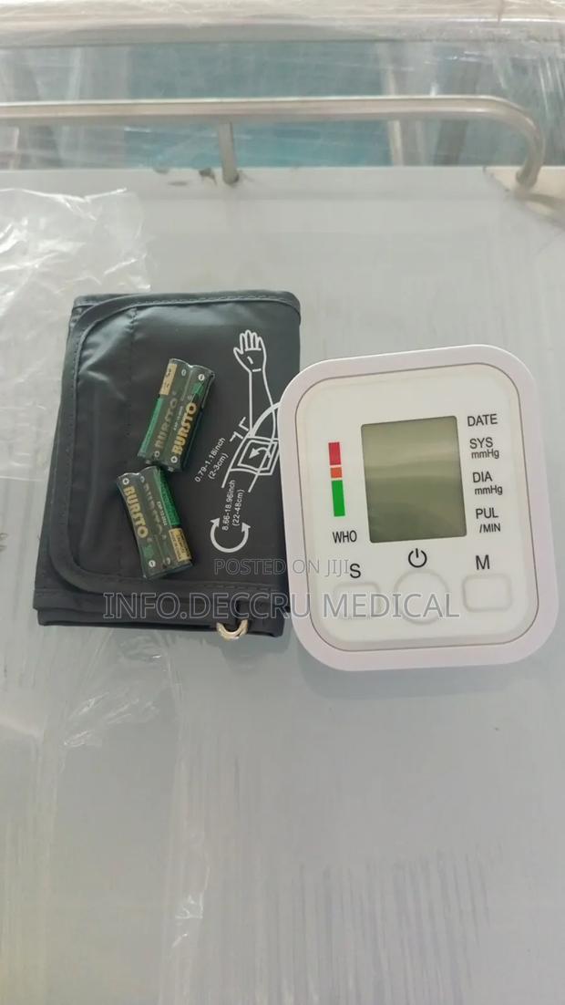 Digital Bp Apparatus · Photo 2