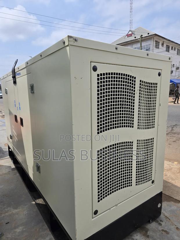 160kv Uk Perkins Generator photo 3