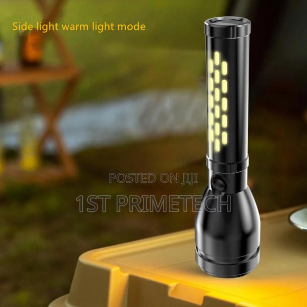 Rechargeable Flashlight photo 4