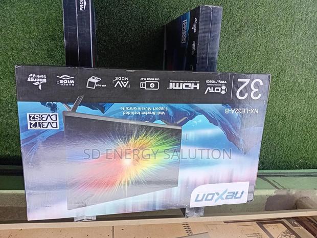 Smile Together With You Lovely Ones Nexon 32inches Digital Tv · Photo 3
