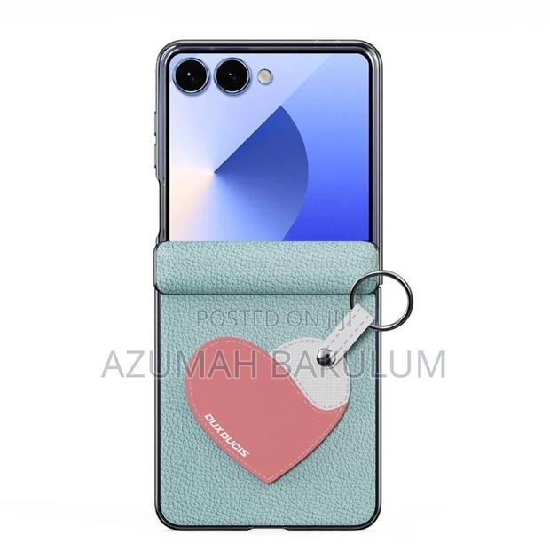 Samsung Galaxy Z Flip 7 Dux Ducis Luvy Series Case photo 4