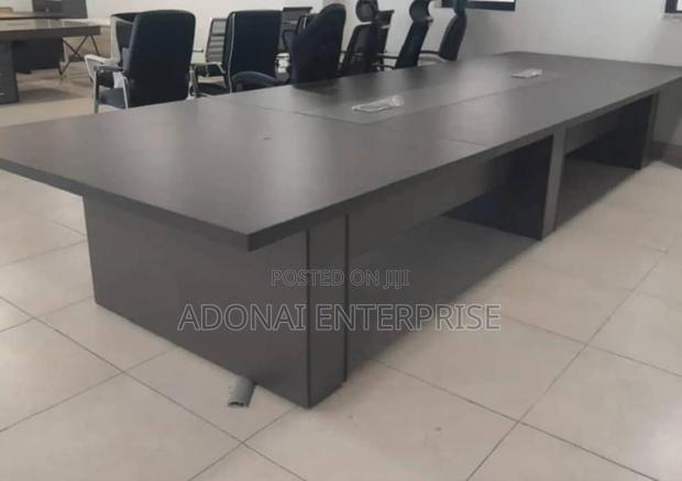 Conference Table Ahzcg46e · Photo 1