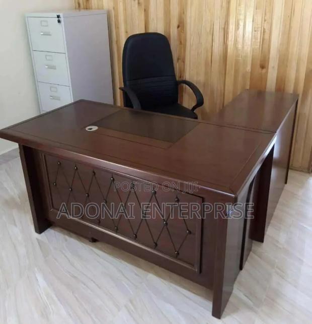 Office Table Desk Dch64f · Photo 1