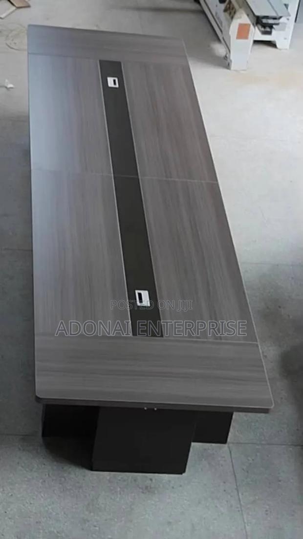 Conference Table Ahxg3h1b · Photo 1
