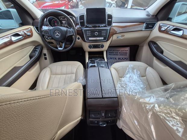 Mercedes-Benz GLS-Class 2018 White · Photo 3