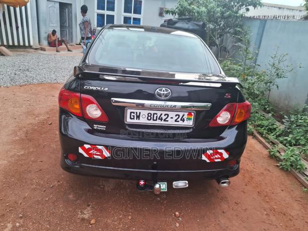 Toyota Corolla S 4dr Sedan (1.8L 4cyl 4A) 2010 Black photo 5