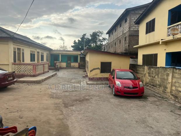 70x120 Commercial Free Hold For Sale · Photo 4