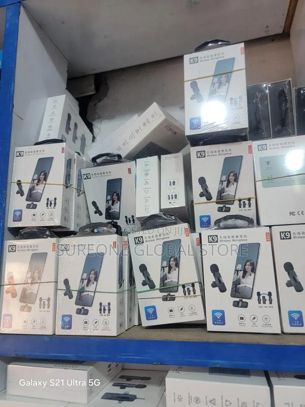 Bluetooth Microphone · Photo 2