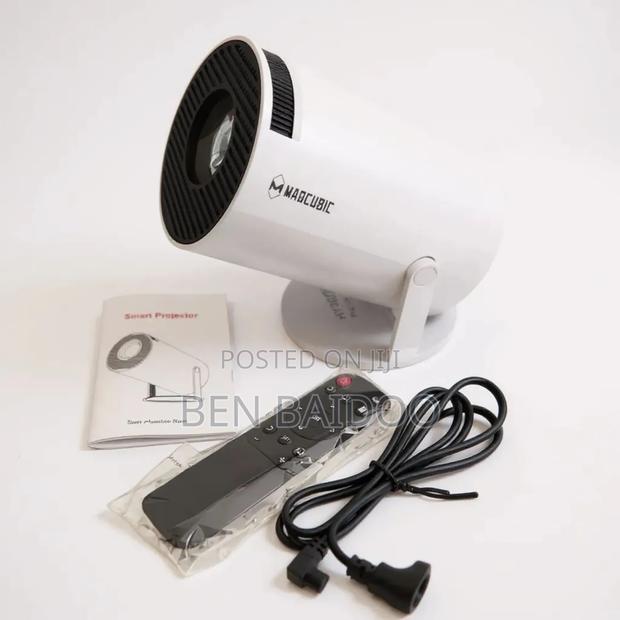 Ultra Hd Smart Projector · Photo 4