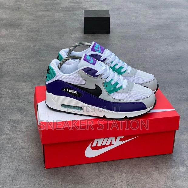 High Quality Nike Airmax 90 Sneaker Available · Photo 3