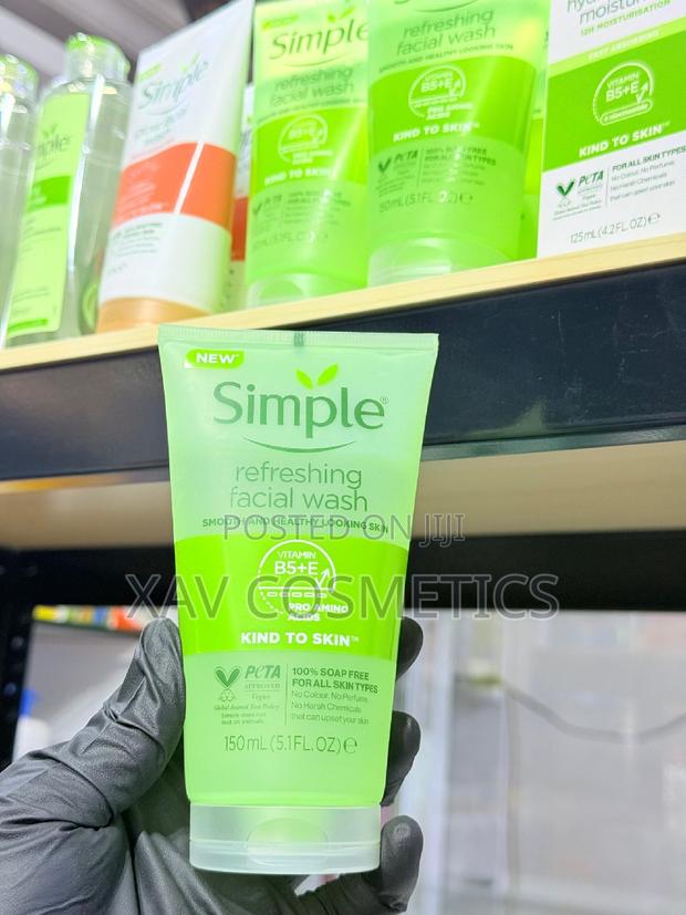 Simple Refreshing Face Wash 150ml · Photo 2