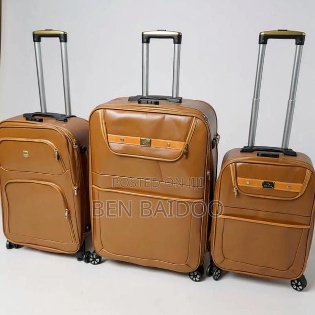 Leather Travel Bag 3-Set(Sleek Beautiful Designs) · Photo 4