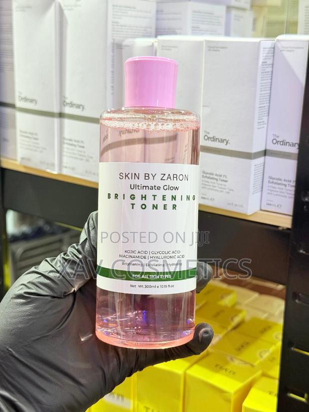 Skin by Zaron Ultimate Glow Brightening Toner · Photo 2