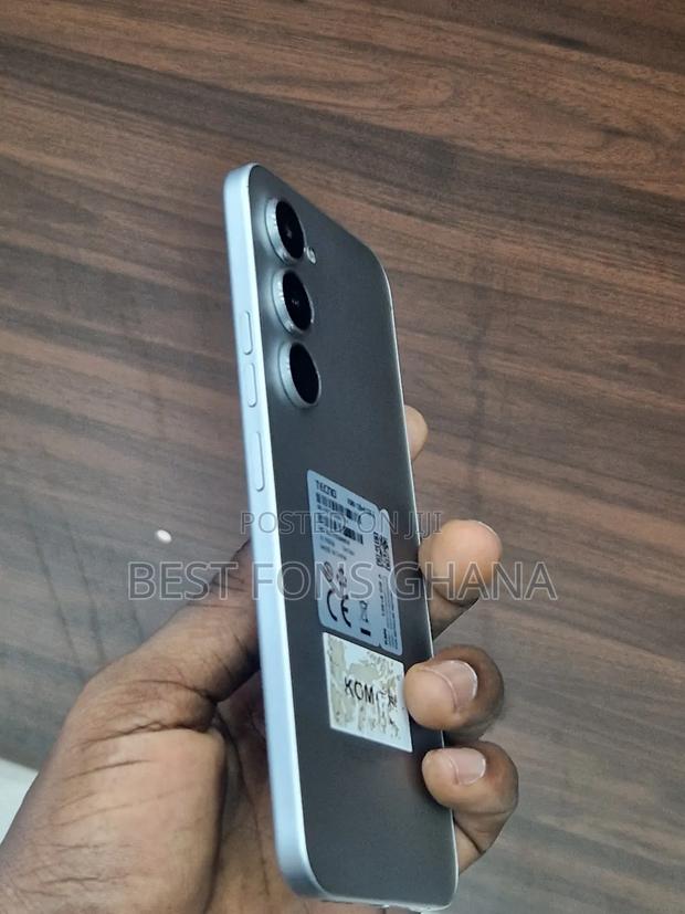 New Tecno Spark 40 Pro 128 GB photo 2