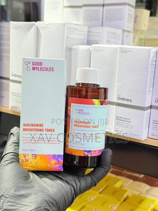 Good Molecules Niacinamide Brightening Toner · Photo 2