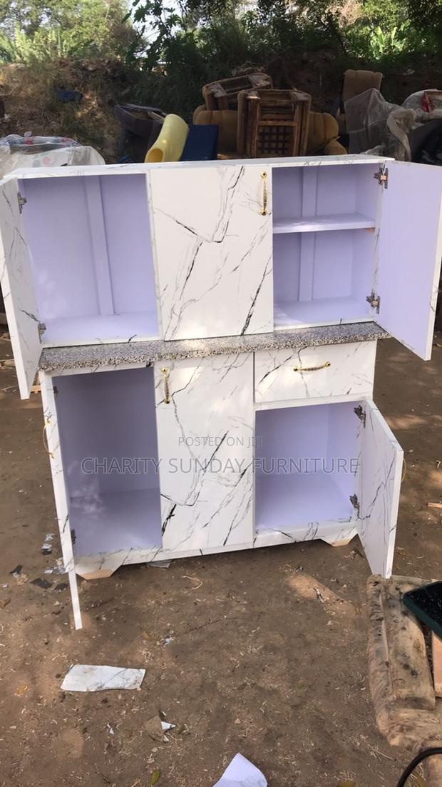 Kitchen Cabinet Top and Down · Photo 4
