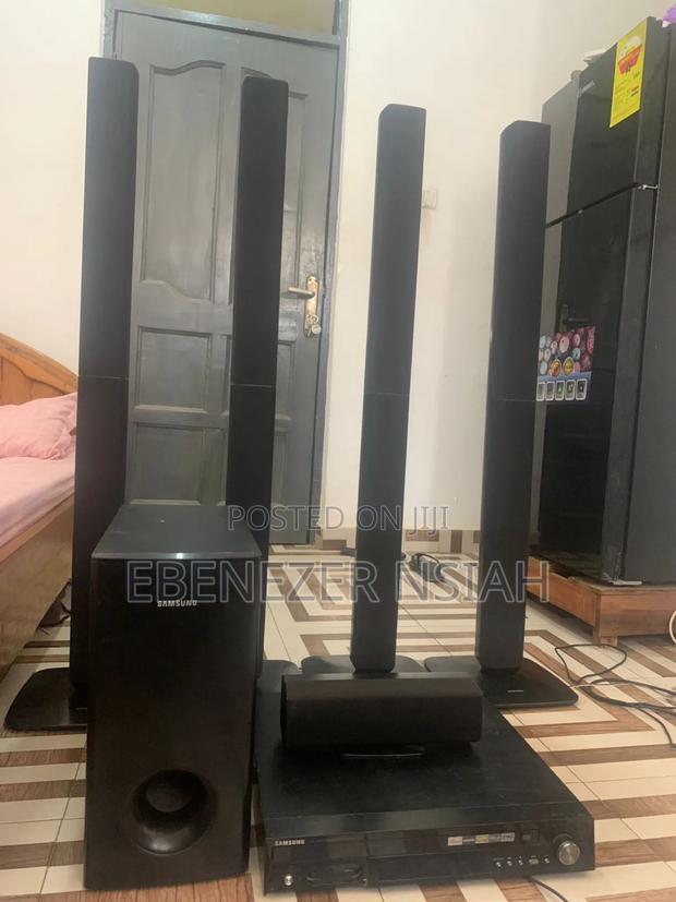 Samsung Home Theater · Photo 1