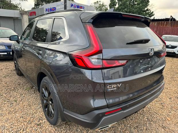 Honda CR-V 2024 Gray
