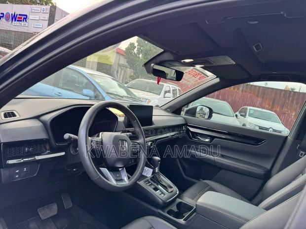 Honda CR-V 2024 Gray