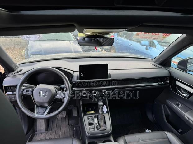 Honda CR-V 2024 Gray