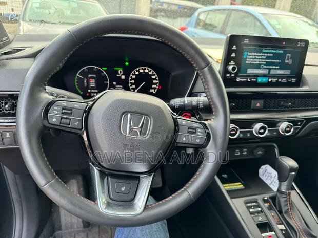 Honda CR-V 2024 Gray