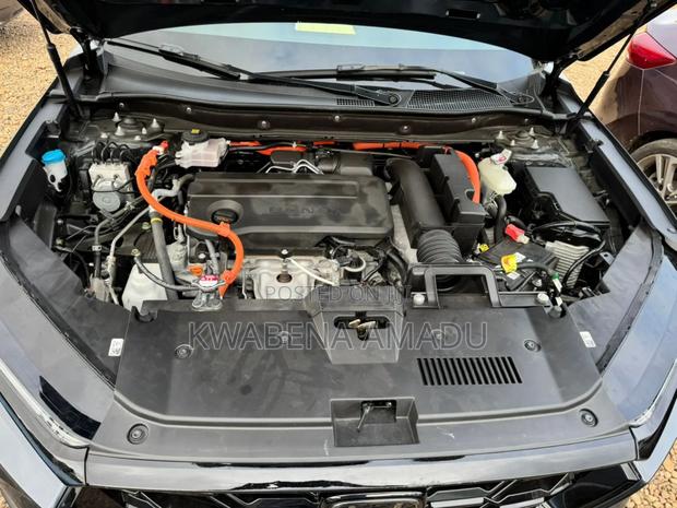 Honda CR-V 2024 Gray