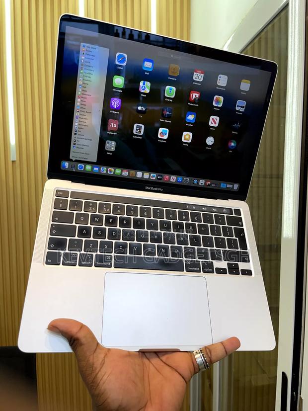 Laptop Apple MacBook Pro 2020 16GB Intel Core I5 SSD 500GB photo 4