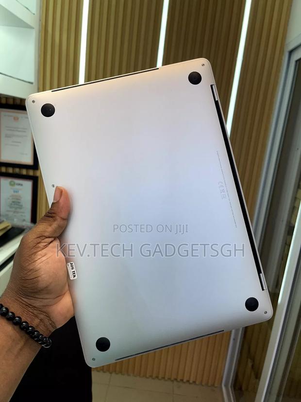 Laptop Apple MacBook Pro 2020 16GB Intel Core I5 SSD 500GB photo 7