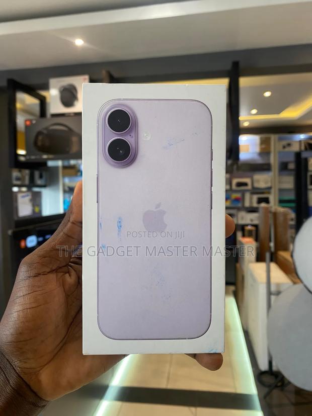 New Apple iPhone 17 256 GB · Photo 1